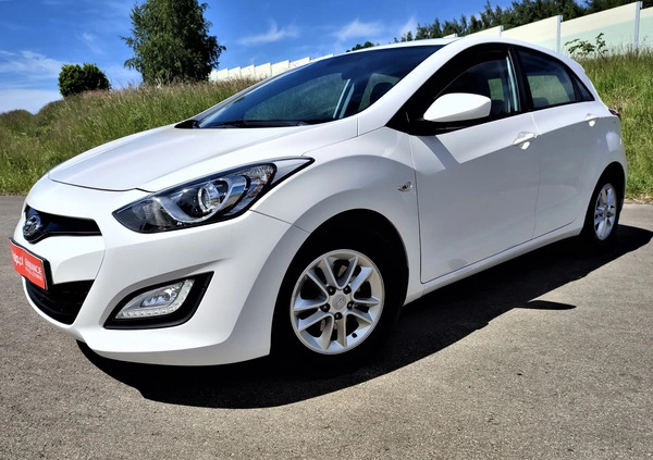 Hyundai I30 cena 36900 przebieg: 140000, rok produkcji 2014 z Skoki małe 436